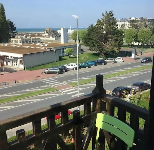 Les Embruns - Le Balcon - 2eme Etage Apartament *